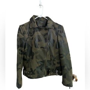 Women’s Faux Leather Camo Bomber Jacket